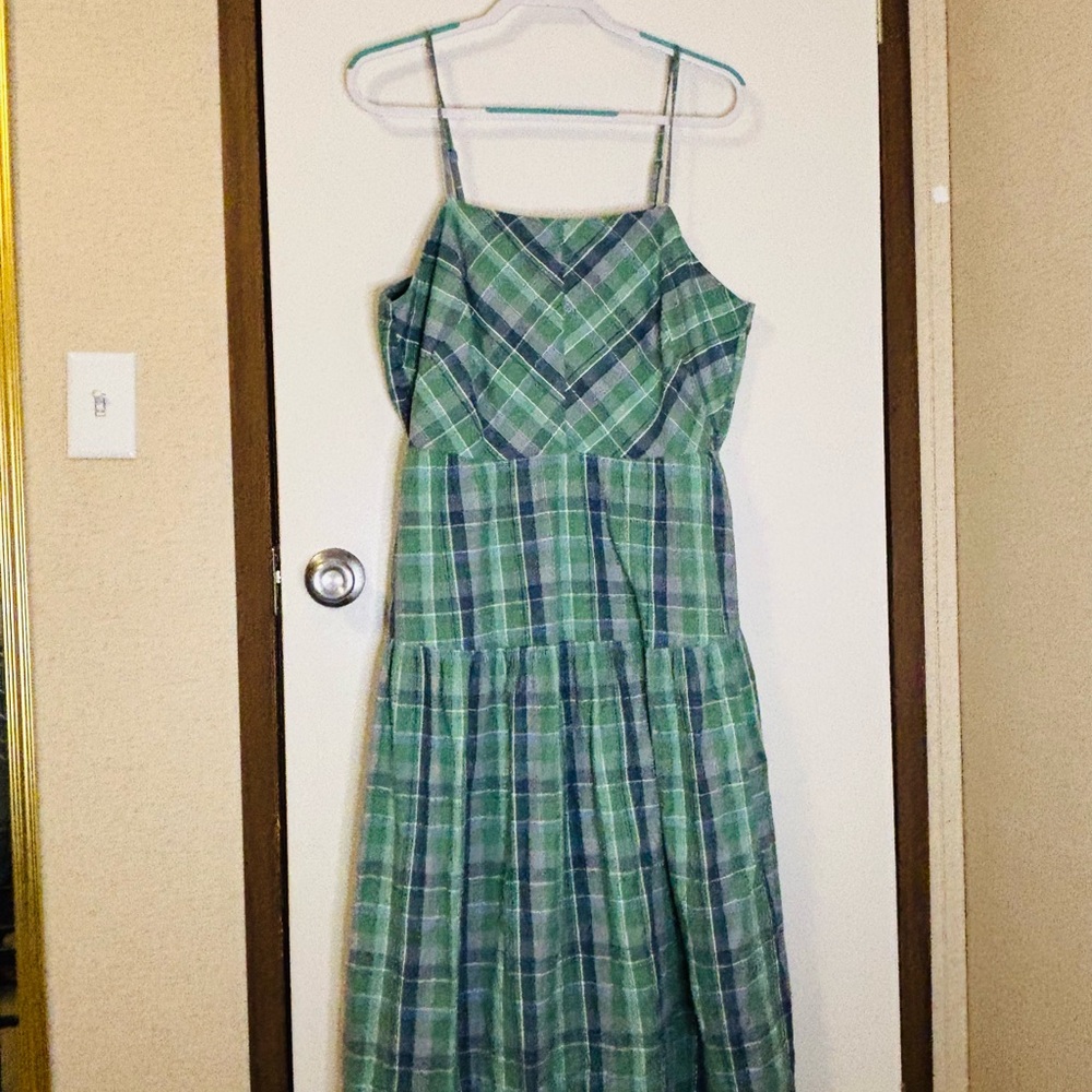 Chic Green Plaid Maxi Dress